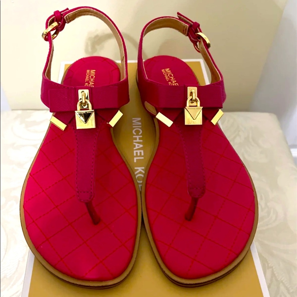 Michael kors Alice Thong Sandals ultra pink size 7.5 New